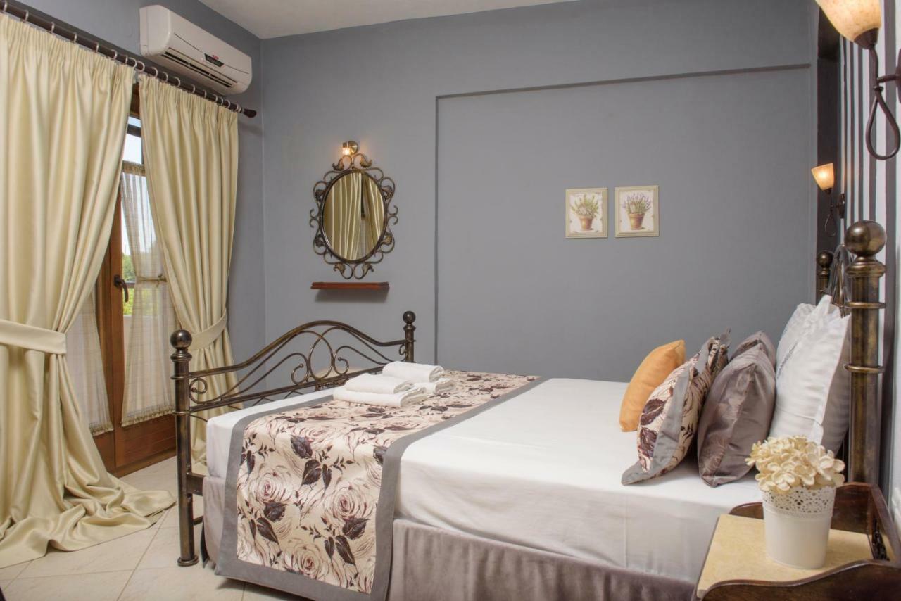 Apart Boutique Giorgos Amoliani Chambre photo