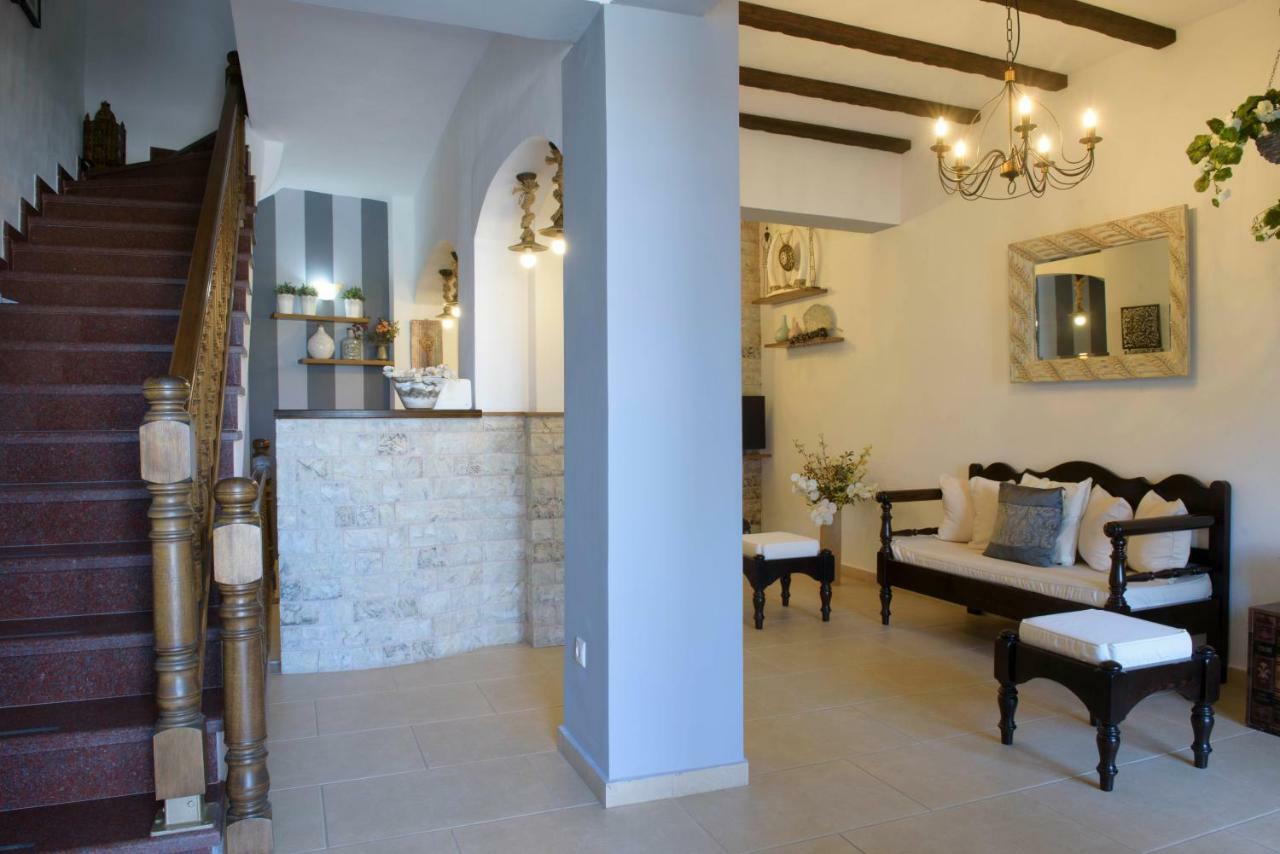 Apart Boutique Giorgos Amoliani Intérieur photo